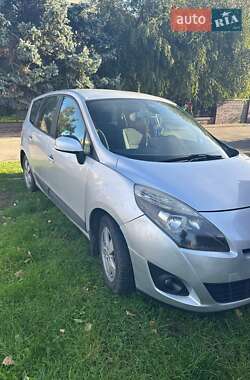Мінівен Renault Grand Scenic 2010 в Тернополі