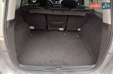 Минивэн Renault Grand Scenic 2012 в 