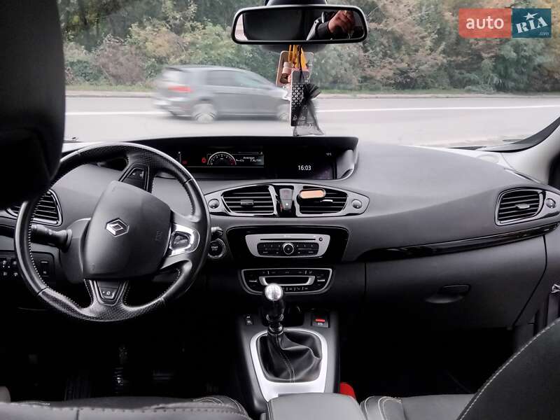 Минивэн Renault Grand Scenic 2015 в Луцке
