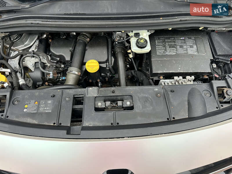 Минивэн Renault Grand Scenic 2014 в Ивано-Франковске