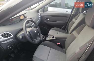 Минивэн Renault Grand Scenic 2015 в Луцке