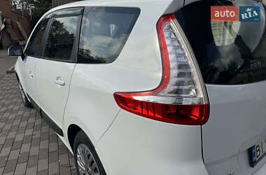 Минивэн Renault Grand Scenic 2009 в 