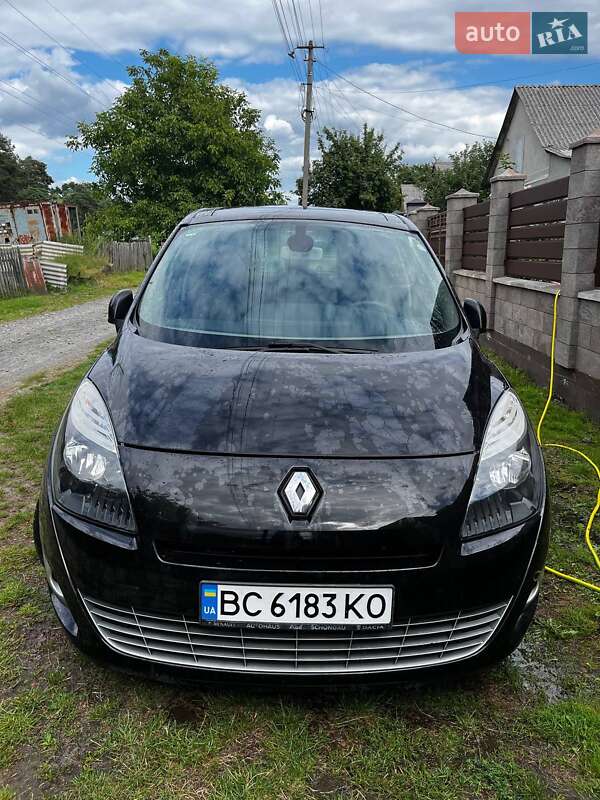 Мінівен Renault Grand Scenic 2010 в Новояворівську
