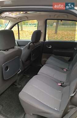 Минивэн Renault Grand Scenic 2006 в 