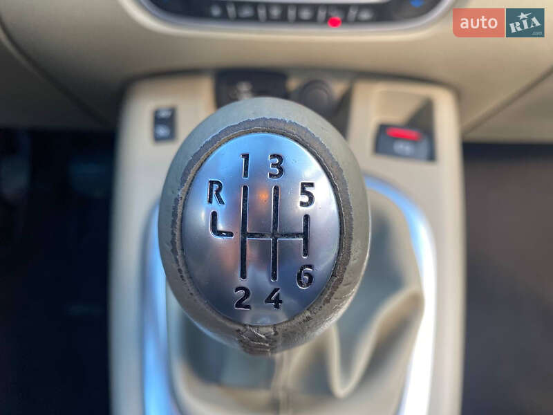 Минивэн Renault Grand Scenic 2009 в Самборе