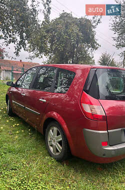Минивэн Renault Grand Scenic 2004 в  фото 11 Минивэн Renault Grand Scenic 2004 в