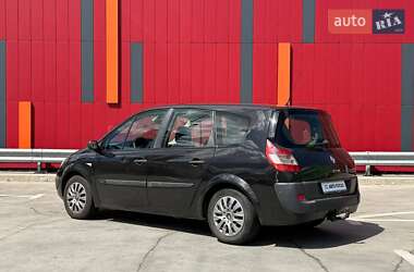 Минивэн Renault Grand Scenic 2006 в 