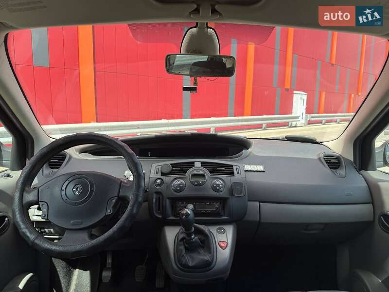 Мінівен Renault Grand Scenic 2006 в Києві фото 13 Мінівен Renault Grand Scenic 2006 в Києві