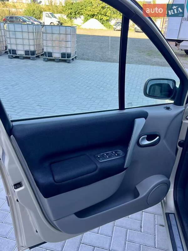 Минивэн Renault Grand Scenic 2008 в Ровно