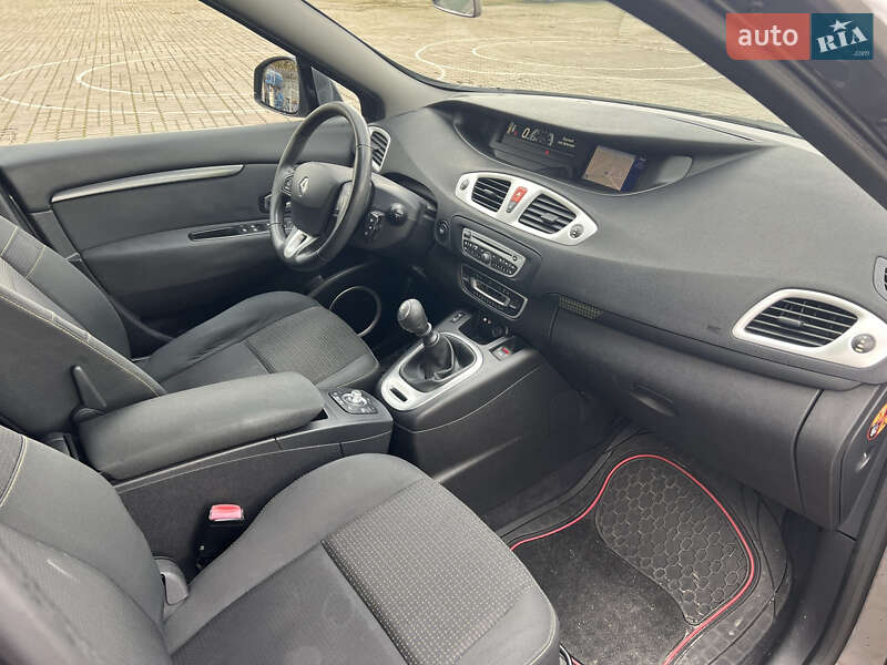Минивэн Renault Grand Scenic 2009 в Вишневом
