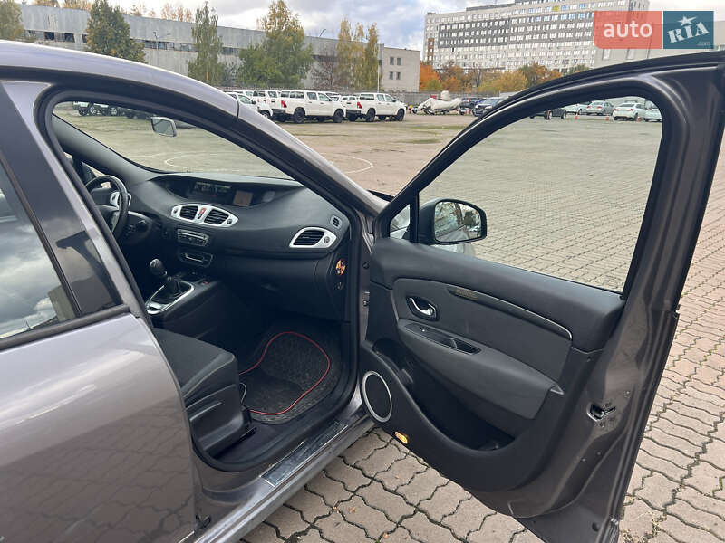 Минивэн Renault Grand Scenic 2009 в Вишневом