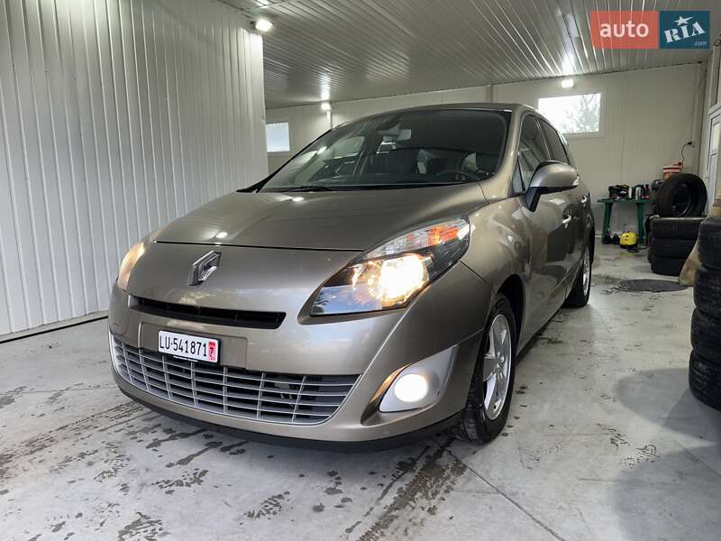 Минивэн Renault Grand Scenic 2011 в Золочеве фото 2 Минивэн Renault Grand Scenic 2011 в Золочеве