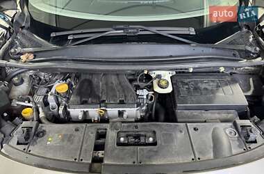Мінівен Renault Grand Scenic 2011 в 