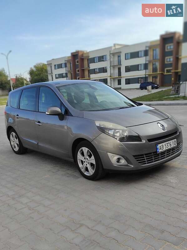 Минивэн Renault Grand Scenic 2010 в Виннице
