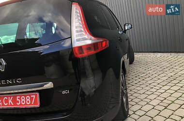 Минивэн Renault Grand Scenic 2016 в 