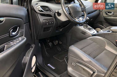 Минивэн Renault Grand Scenic 2016 в 