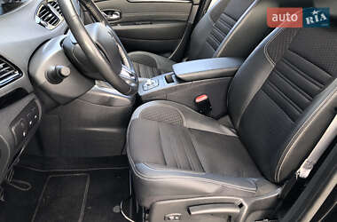 Минивэн Renault Grand Scenic 2016 в 