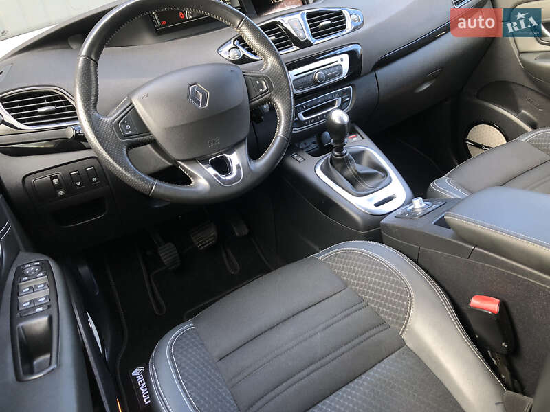 Мінівен Renault Grand Scenic 2016 в Львові