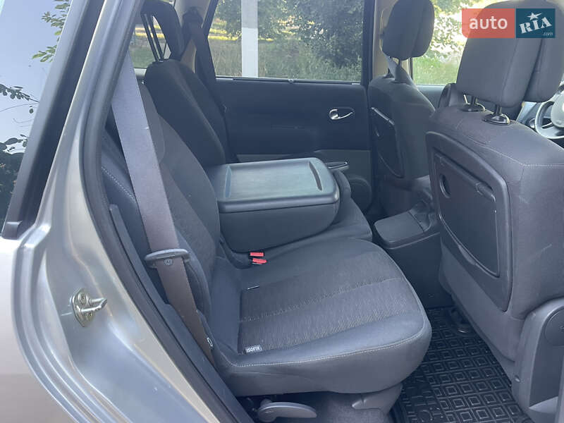 Минивэн Renault Grand Scenic 2006 в Харькове