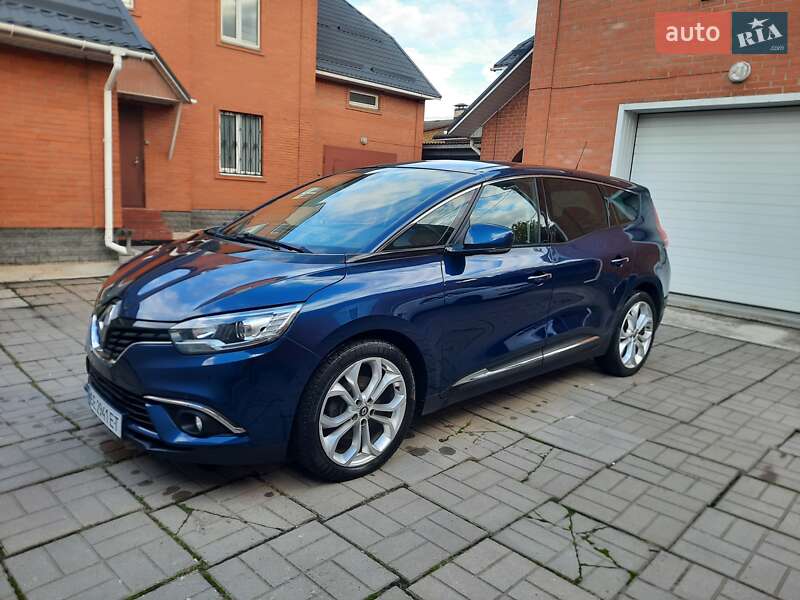 Минивэн Renault Grand Scenic 2019 в 