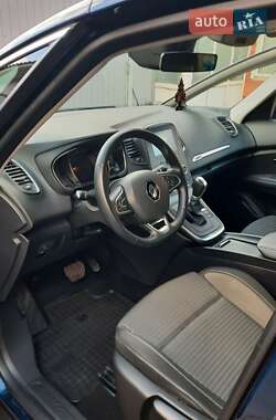 Минивэн Renault Grand Scenic 2019 в 