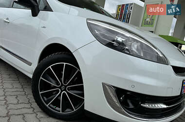 Минивэн Renault Grand Scenic 2012 в 