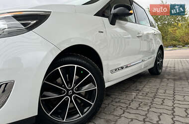 Минивэн Renault Grand Scenic 2012 в 