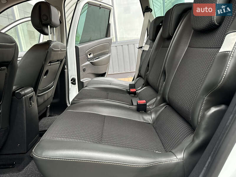 Мінівен Renault Grand Scenic 2012 в Дрогобичі