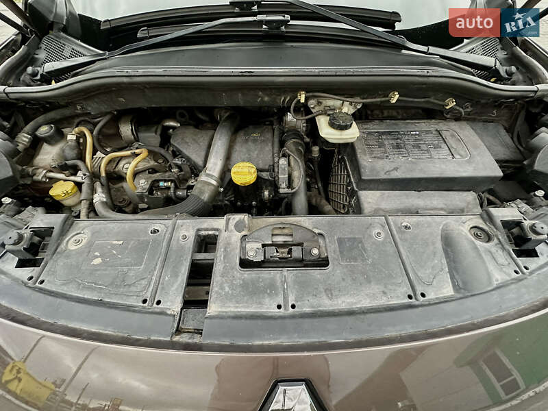Мінівен Renault Grand Scenic 2011 в Кропивницькому