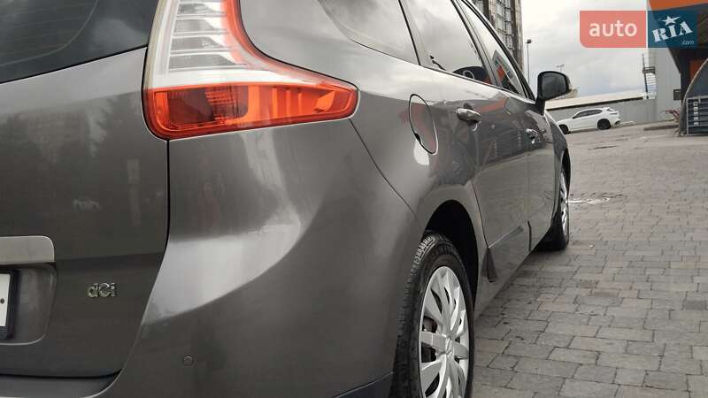Минивэн Renault Grand Scenic 2013 в Львове