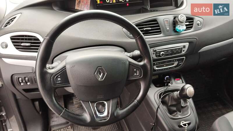 Минивэн Renault Grand Scenic 2013 в Львове