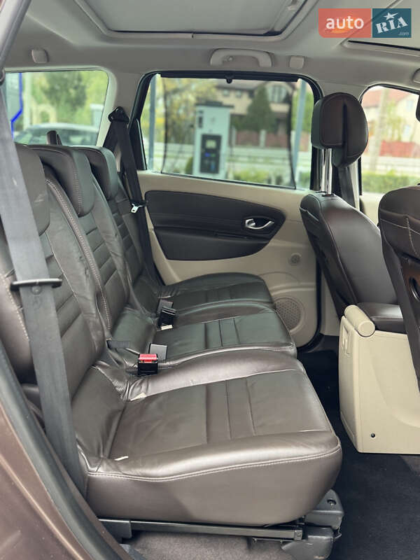 Минивэн Renault Grand Scenic 2010 в Виннице