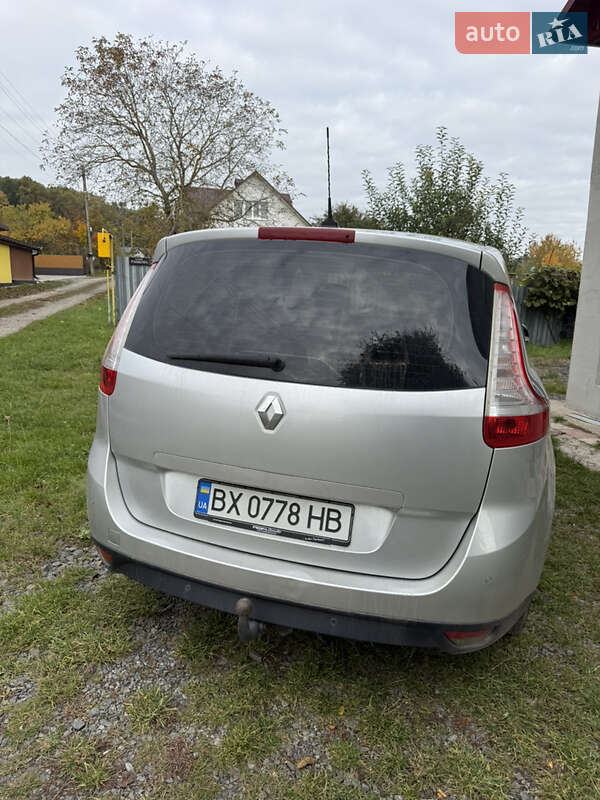 Мінівен Renault Grand Scenic 2014 в Хмельницькому фото 13 Мінівен Renault Grand Scenic 2014 в Хмельницькому