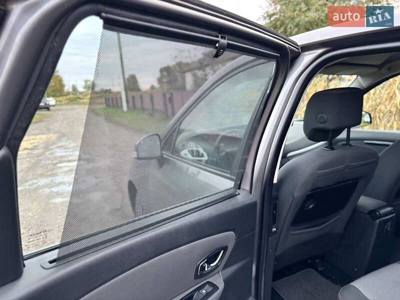 Минивэн Renault Grand Scenic 2013 в Рожище