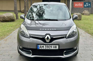 Минивэн Renault Grand Scenic 2013 в 