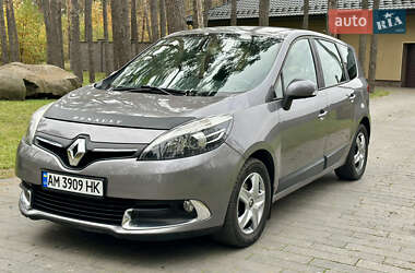Минивэн Renault Grand Scenic 2013 в 
