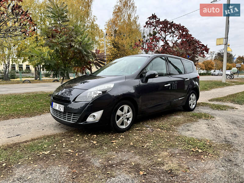 Минивэн Renault Grand Scenic 2011 в Котельве