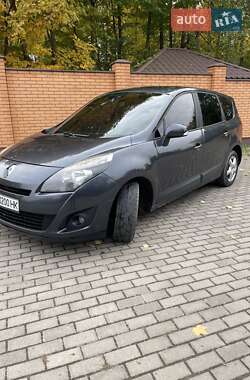 Минивэн Renault Grand Scenic 2009 в Красилове