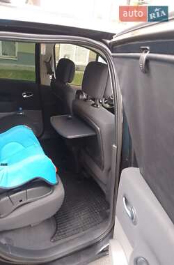 Минивэн Renault Grand Scenic 2007 в 
