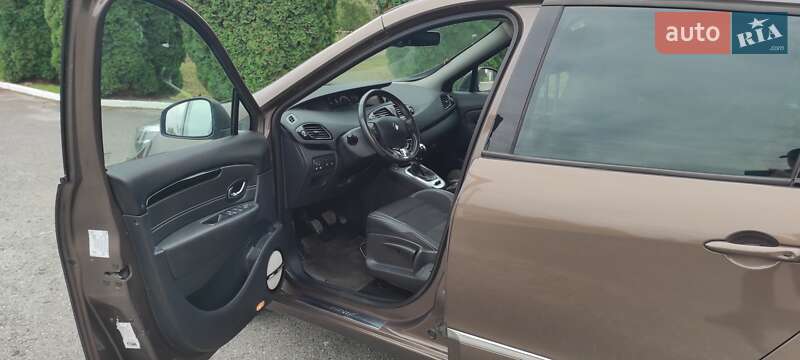 Минивэн Renault Grand Scenic 2016 в Дубно