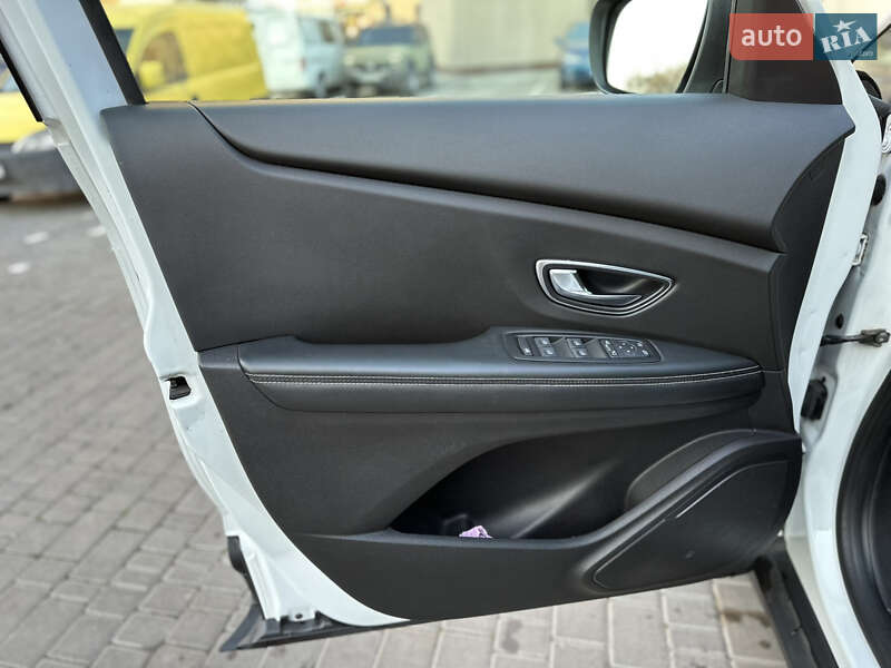 Минивэн Renault Grand Scenic 2017 в Одессе фото 23 Минивэн Renault Grand Scenic 2017 в Одессе