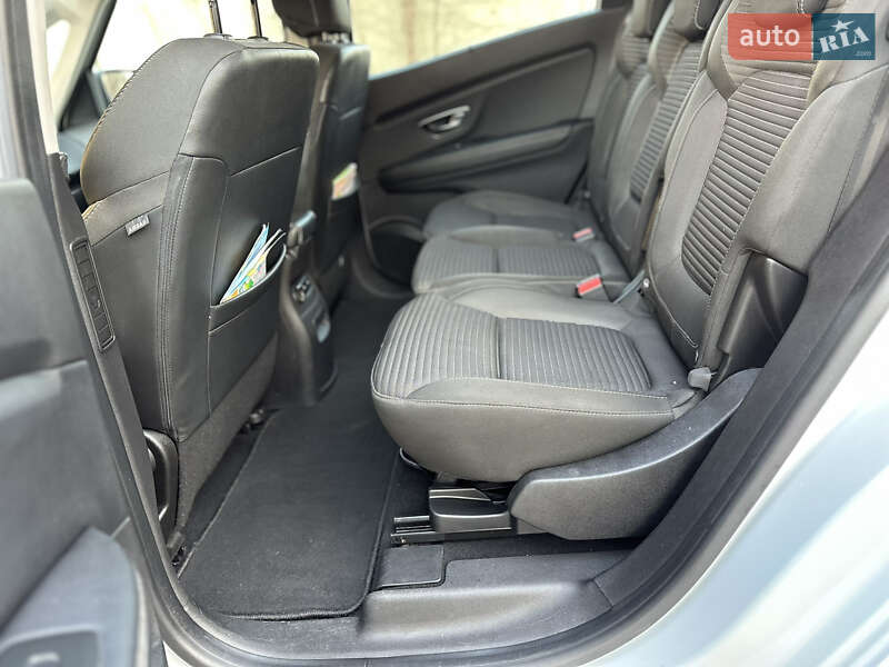 Минивэн Renault Grand Scenic 2017 в Одессе фото 29 Минивэн Renault Grand Scenic 2017 в Одессе