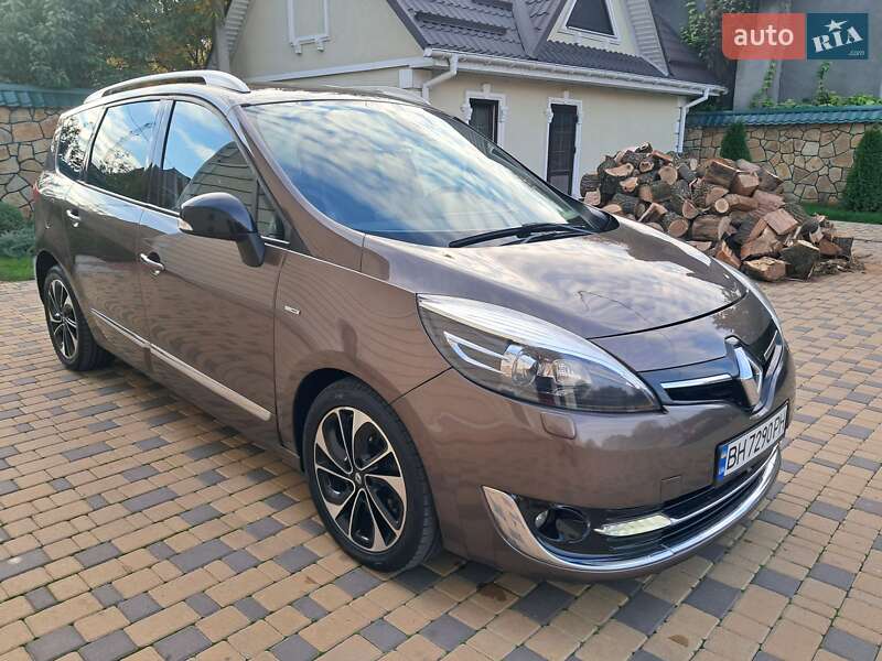 Минивэн Renault Grand Scenic 2013 в Могилев-Подольске