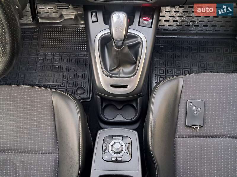Минивэн Renault Grand Scenic 2013 в Могилев-Подольске