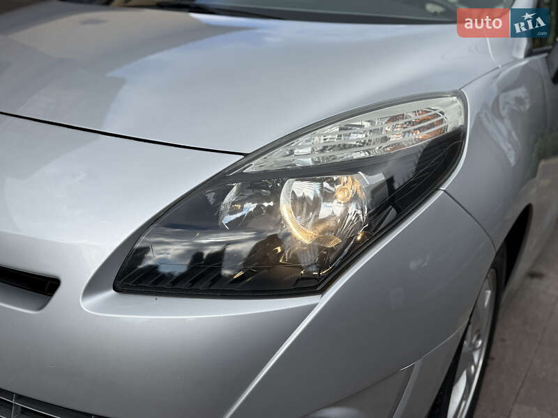 Минивэн Renault Grand Scenic 2010 в Тернополе