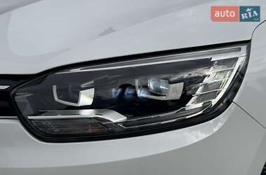 Минивэн Renault Grand Scenic 2017 в 