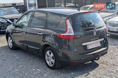 Минивэн Renault Grand Scenic 2011 в 