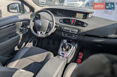 Минивэн Renault Grand Scenic 2011 в 
