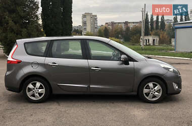 Мінівен Renault Grand Scenic 2012 в 