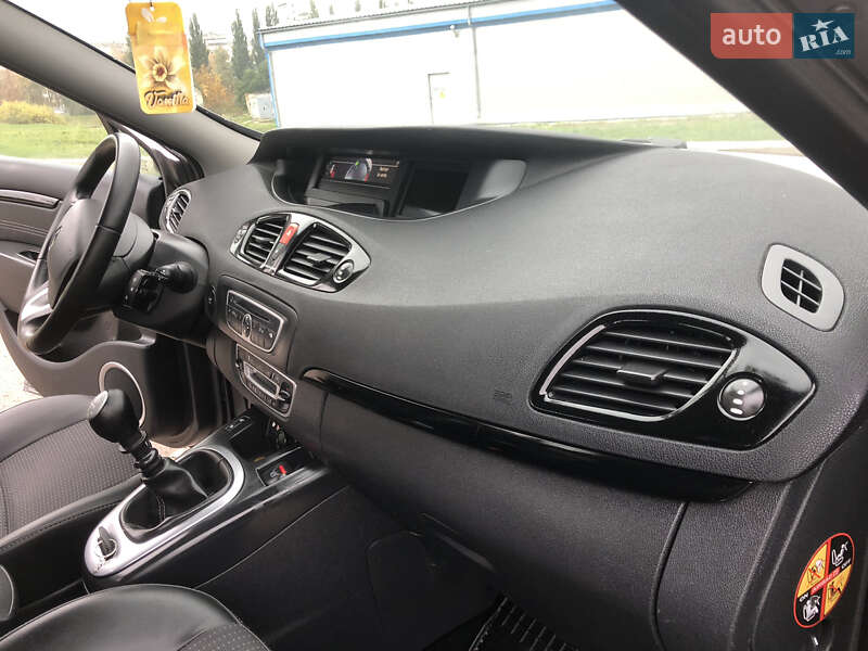 Минивэн Renault Grand Scenic 2012 в Ровно